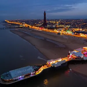 Blackpool Central Beach Apartments Blackpool